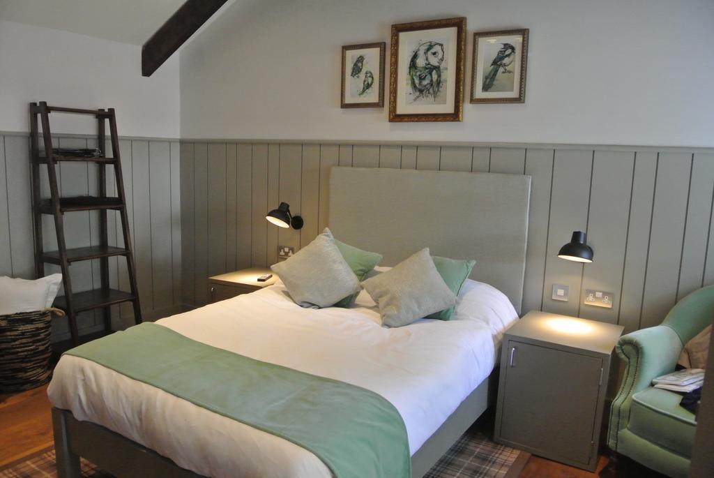 The Crown Pub, Dining & Rooms Henlow Номер фото