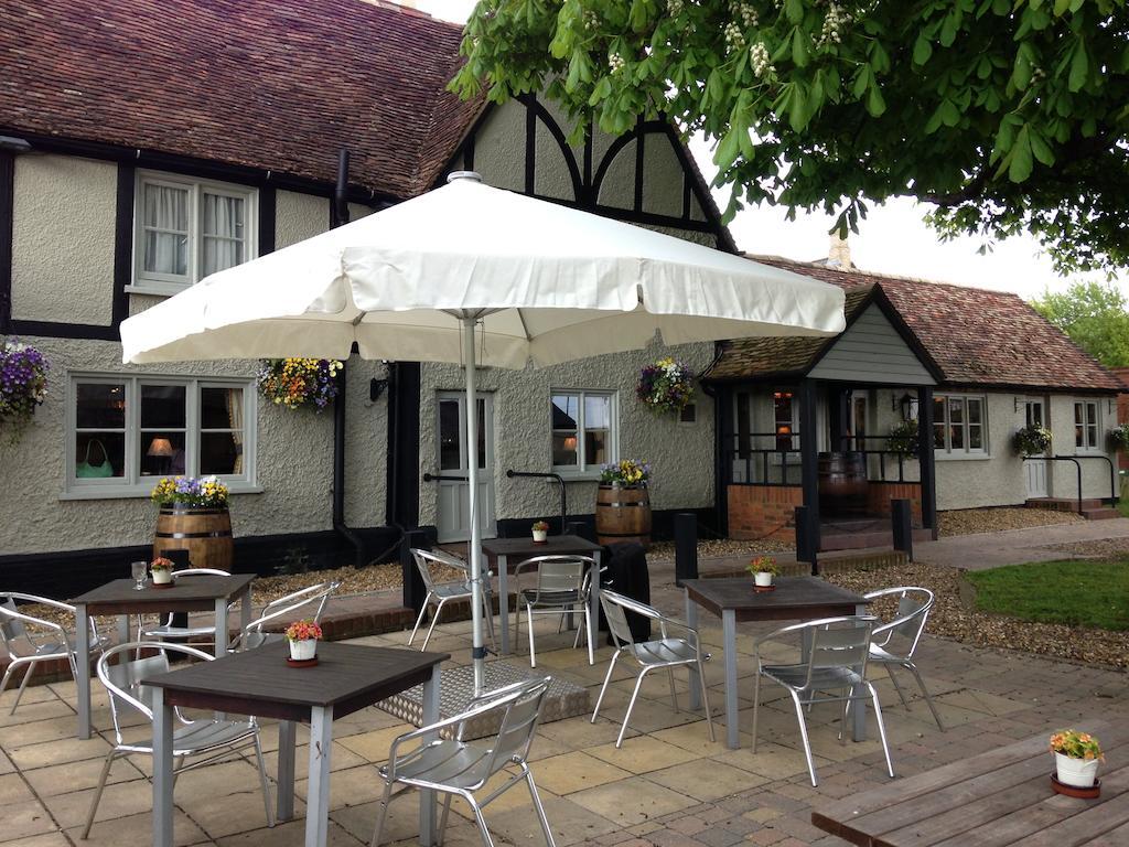 The Crown Pub, Dining & Rooms Henlow Экстерьер фото